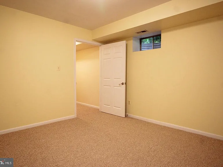 6065 Innisvale Dr — Photo 28