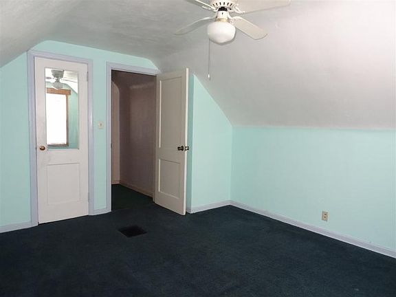 4th image of 830 Birchwood Ave