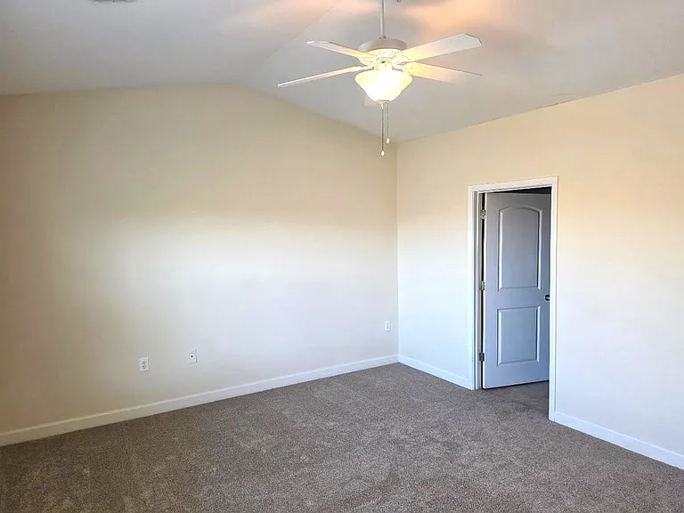 4455 Brassfield Dr — Photo 8