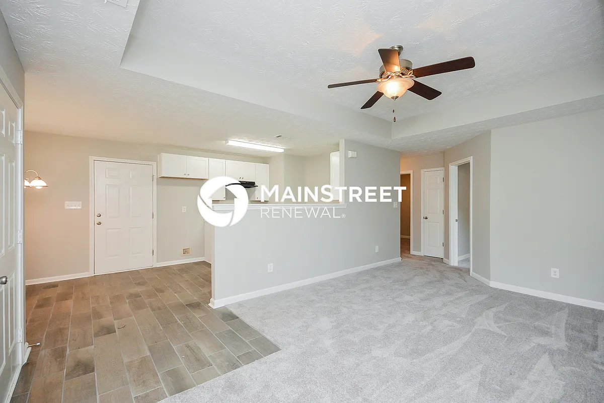 Living Room - 1040 Overlook St