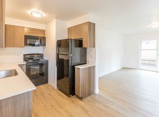 39580 Gary St APT 22, Sandy, OR 97055