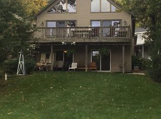 208 Horseshoe Dr, Montezuma, IA 50171