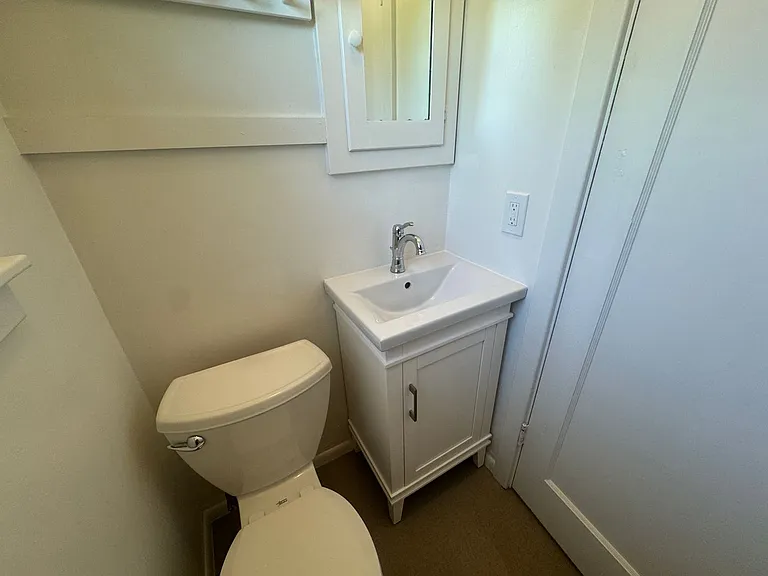 8800 Atascadero Ave — Photo 14