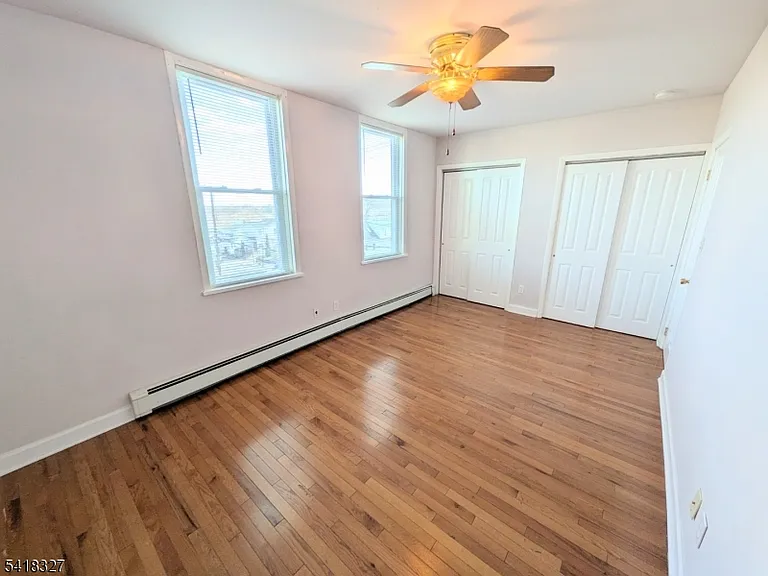 239 Union Blvd — Photo 13