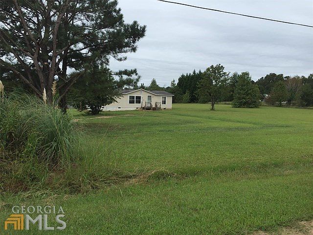 2nd image of 586 Cook Rd