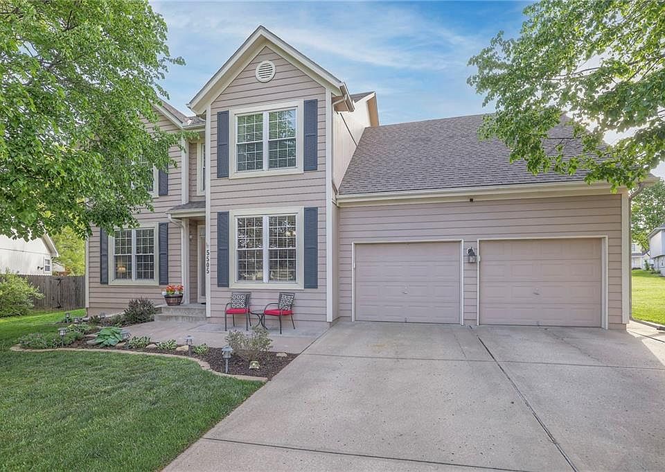 1st image of 5505 NE Wildflower Ct