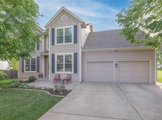 5505 NE Wildflower Ct, Lees Summit, MO 64064