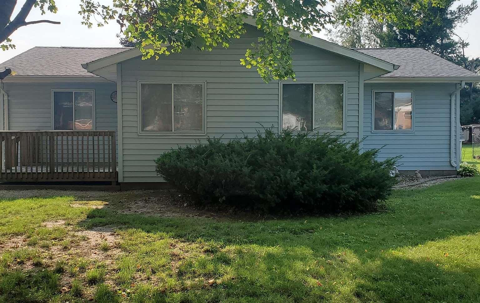 206 Park Ln, La Harpe, IL 61450 Zillow