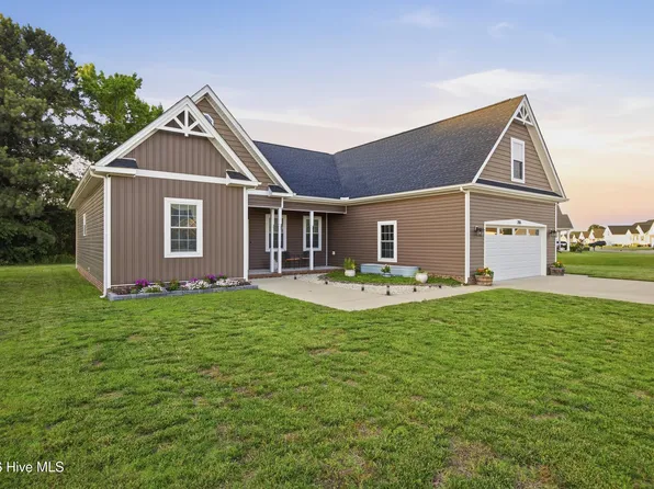 206 Pleasant Drive, Elizabeth City, NC 27909