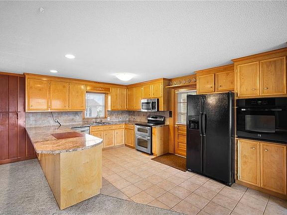 2nd image of 249 Dortmund Dr