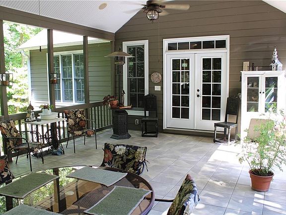 5th image of 7115 Laurel Point Dr