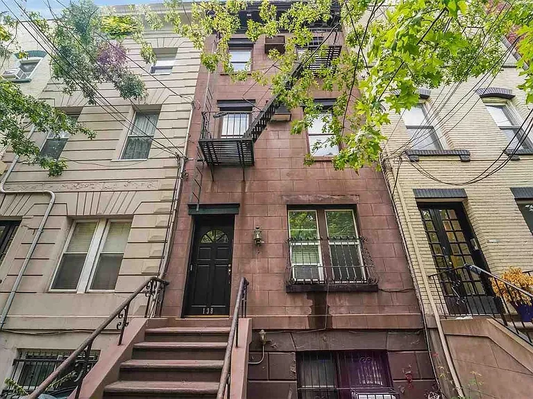 138 Garden St — Photo 14