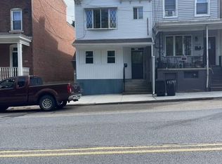 1417 W Market St, Pottsville, PA 17901