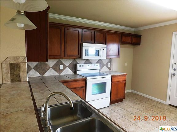 3rd image of 2104 Walker Place Blvd