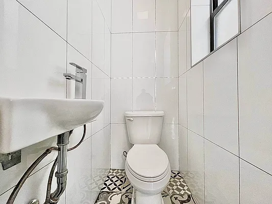 Rented by Doorway NYC, LLC | media 7