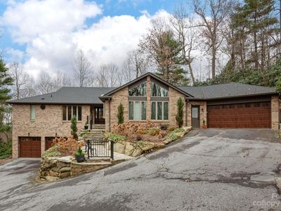 732 Overlook Dr, Flat Rock, NC, 28731