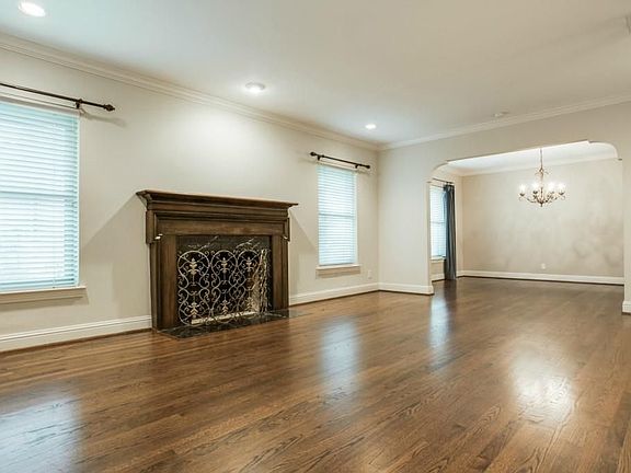 3rd image of 6961 Southridge Dr