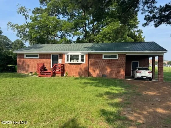1009 Curtis Street N, Ahoskie, NC 27910