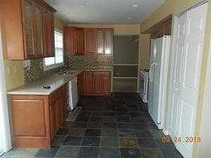 5th image of 353 W Windsor Dr