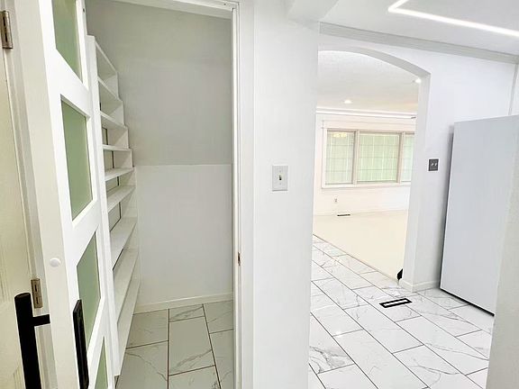 4th image of 4432 Paul Jones Ln