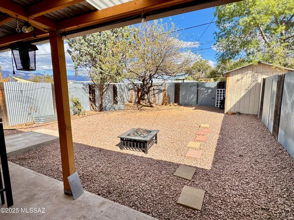 tucson-arizona-448592735 picture