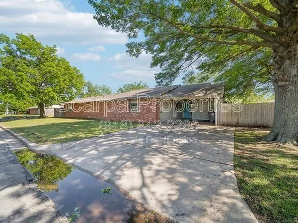 5520 E 47th Pl, Tulsa, OK 74135