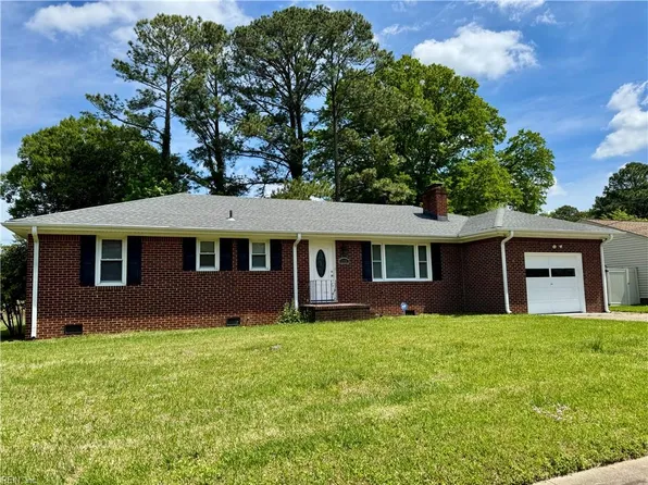 5920 McClure Rd, Norfolk, VA 23502