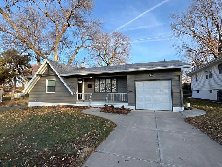 8022 Hascall St — Photo 1