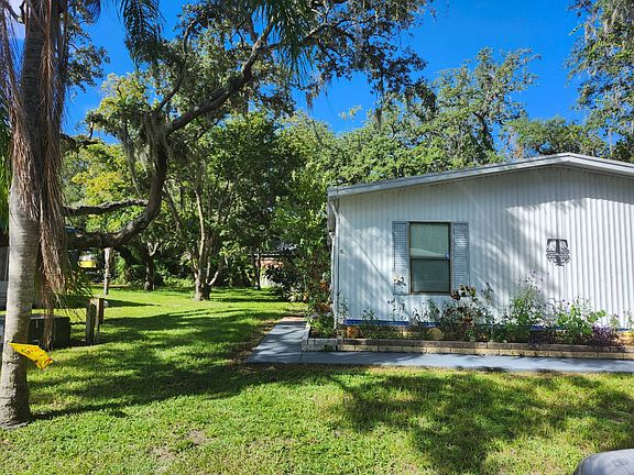 3rd image of 10519 Pleasant Blvd