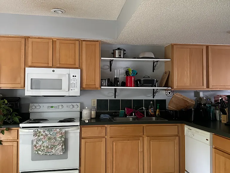 829 E Sherwood Hills Dr — Photo 11