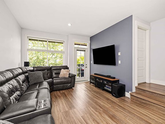 5th image of 7332 194a St #24