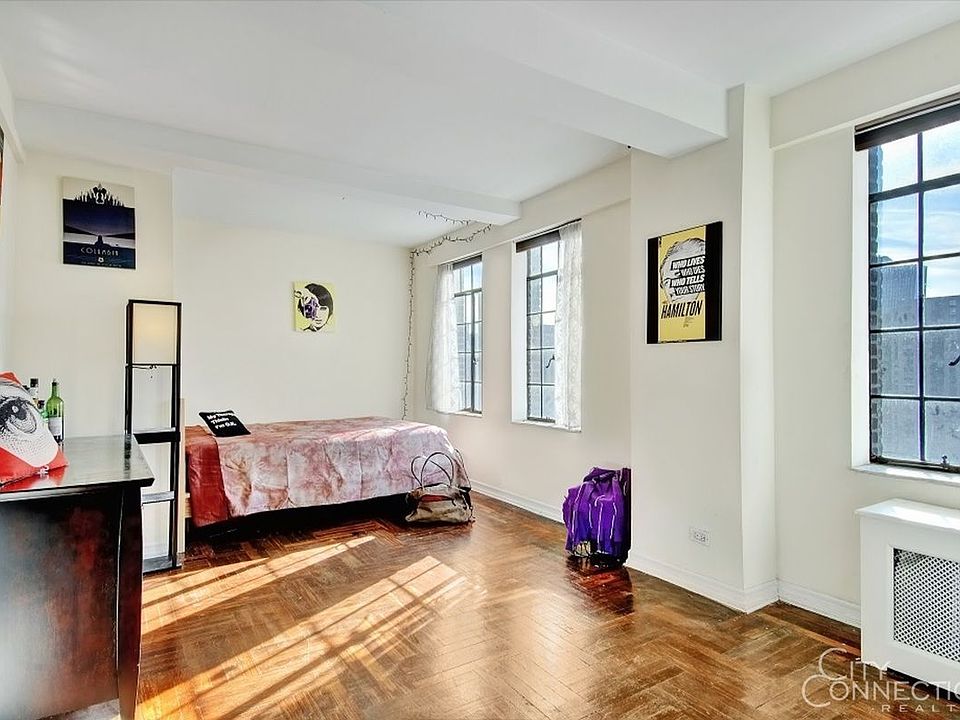 1st image of 312 E 42nd St #2511
