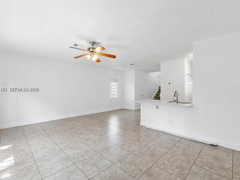 16035 Emerald Cove Rd — Photo 2