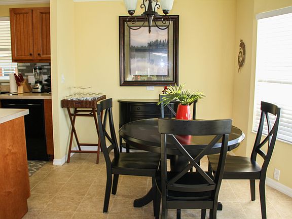 5th image of 5737 Seven Oaks Dr #19