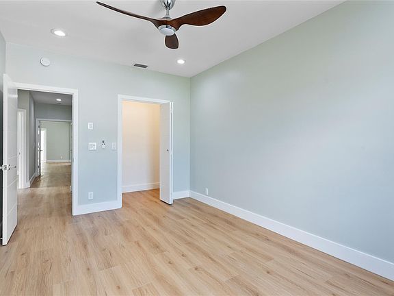 3rd image of 1751 NW 93rd Terrace