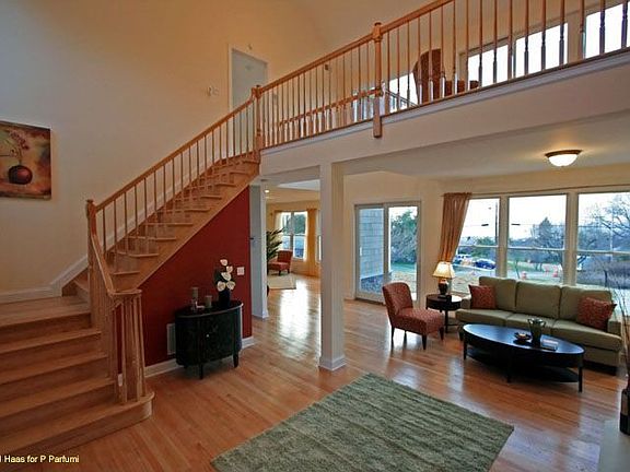 Beautiful Open Entry 