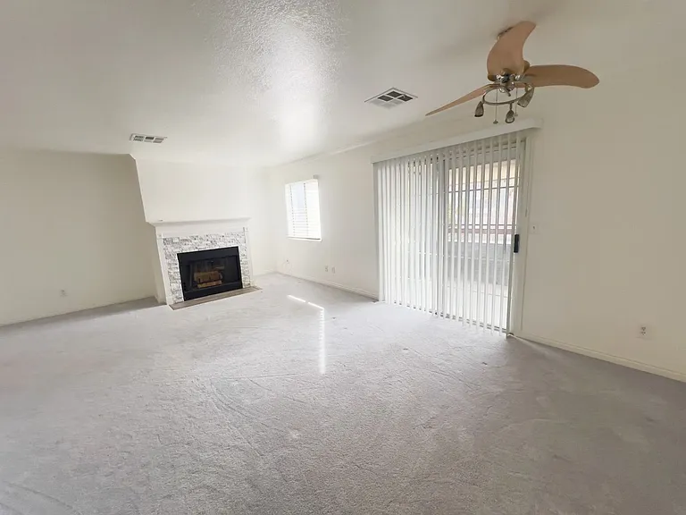 8600 W Charleston Blvd #2053 — Photo 3
