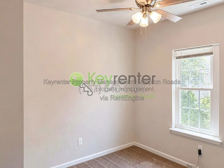 1021 Billings St — Photo 23