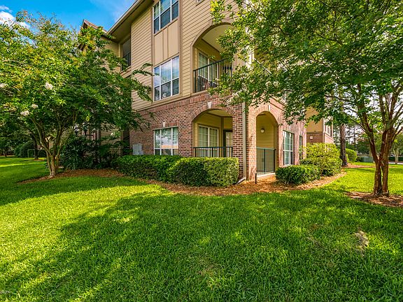 4th image of 7800 Point Meadows Dr APT 1212