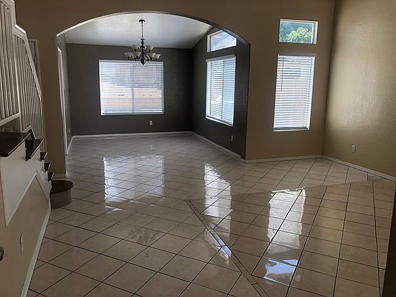 2nd image of 16230 La Fortuna Ln