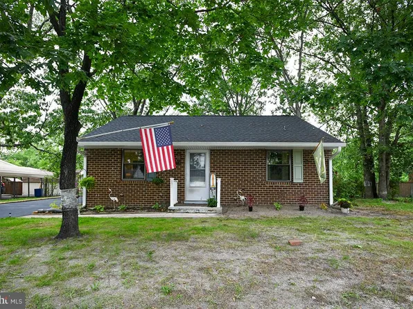 908 Louis Dr, Millville, NJ 08332