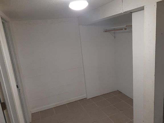 2nd image of 933 Ford Ave #1