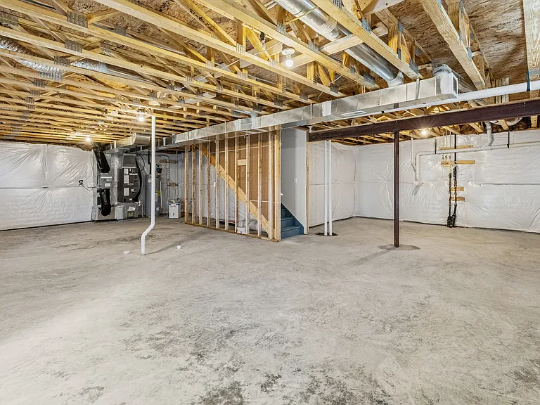 112 Rose Ct — Photo 29
