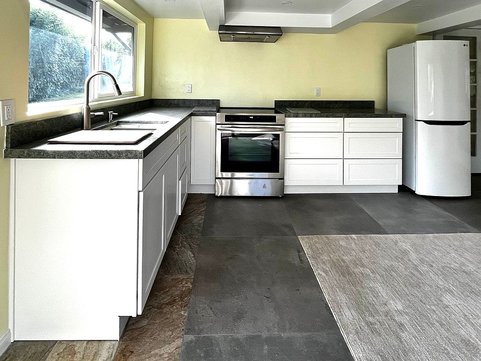Brand new kitchen