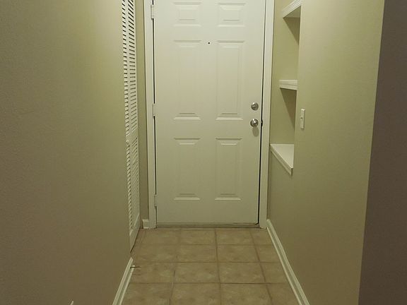 5th image of 4207 S Dale Mabry Hwy Unit 12307