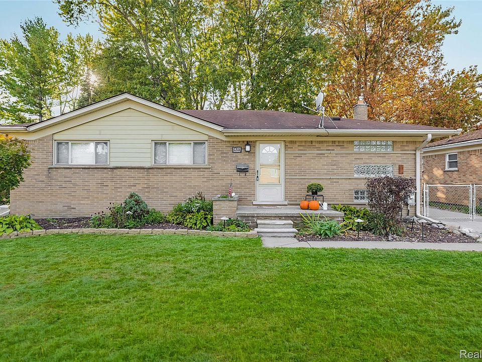14371 Sunbury St, photo 2