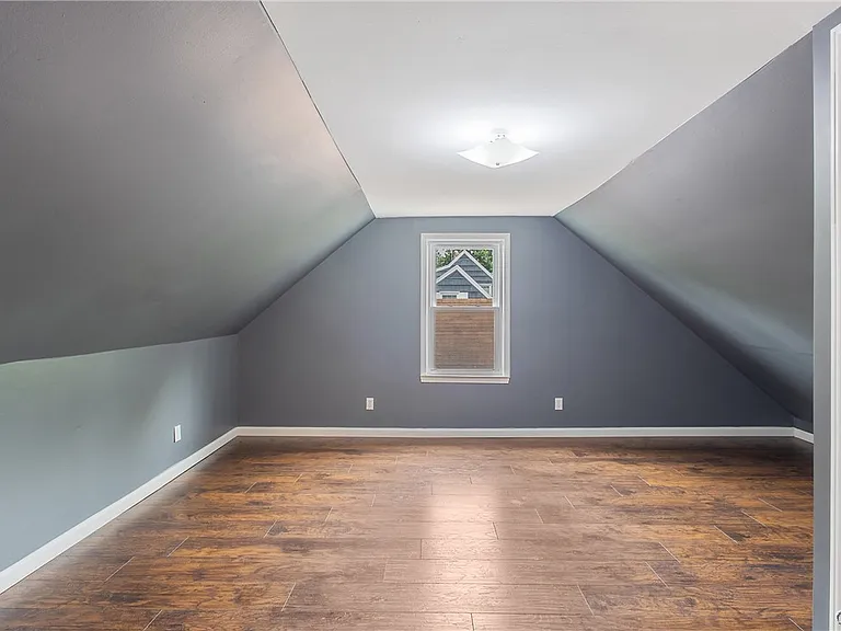 116 E Richmond Rd — Photo 23