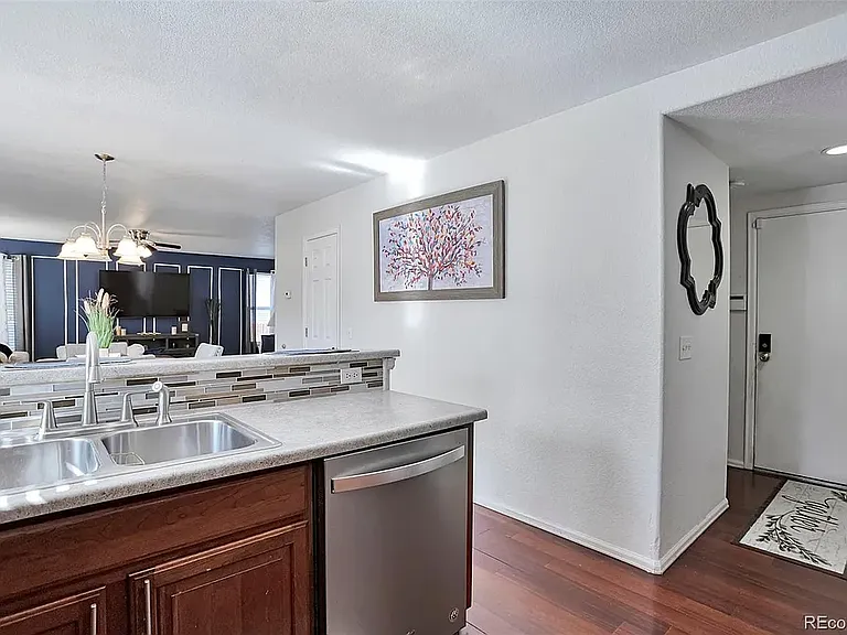 5759 S Zante Cir — Photo 9