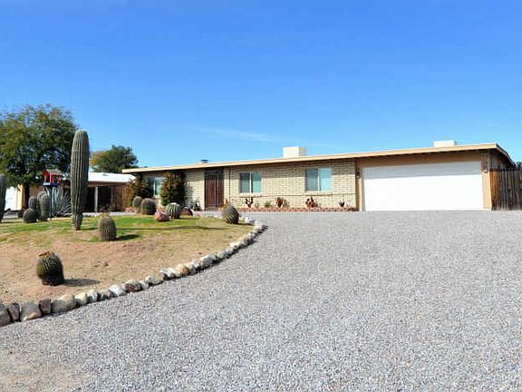 3rd image of 2390 W Rapallo Way