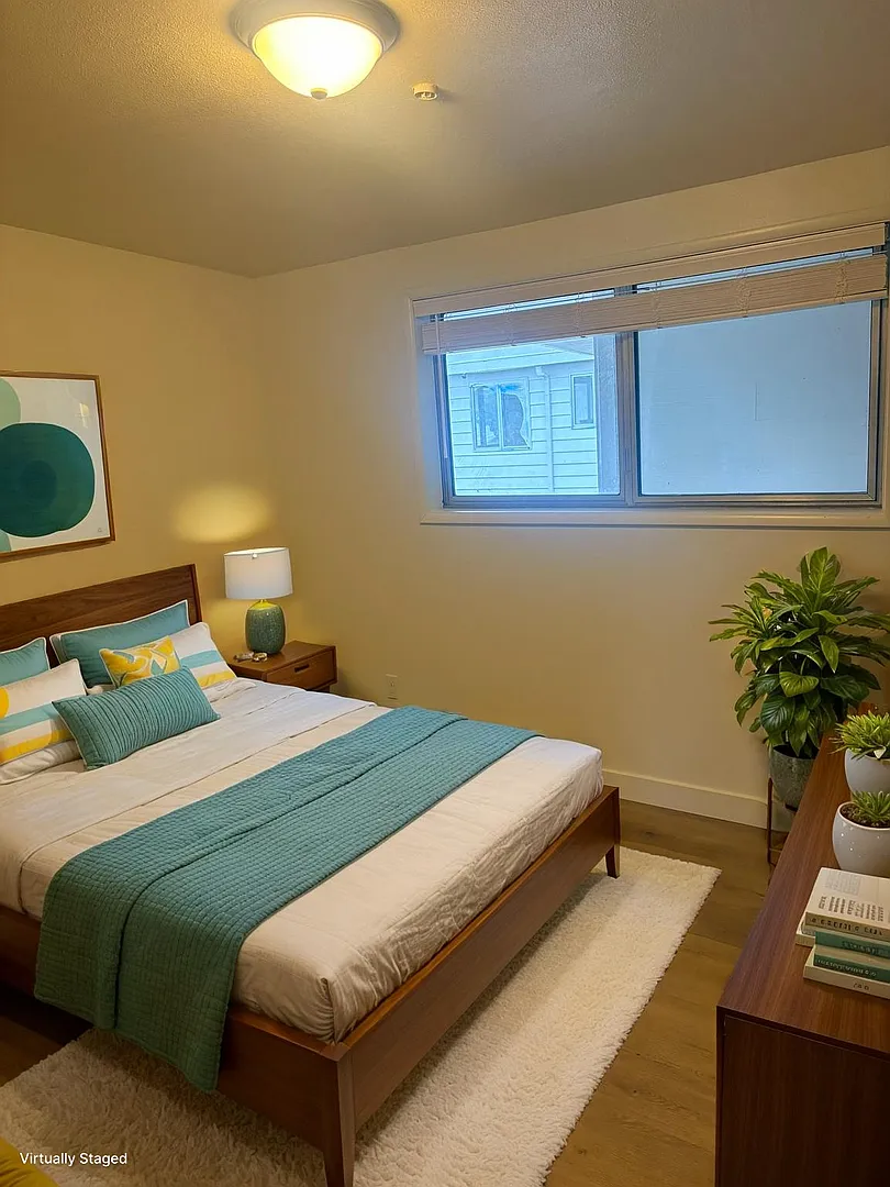 Columbia View Apts — Photo 2